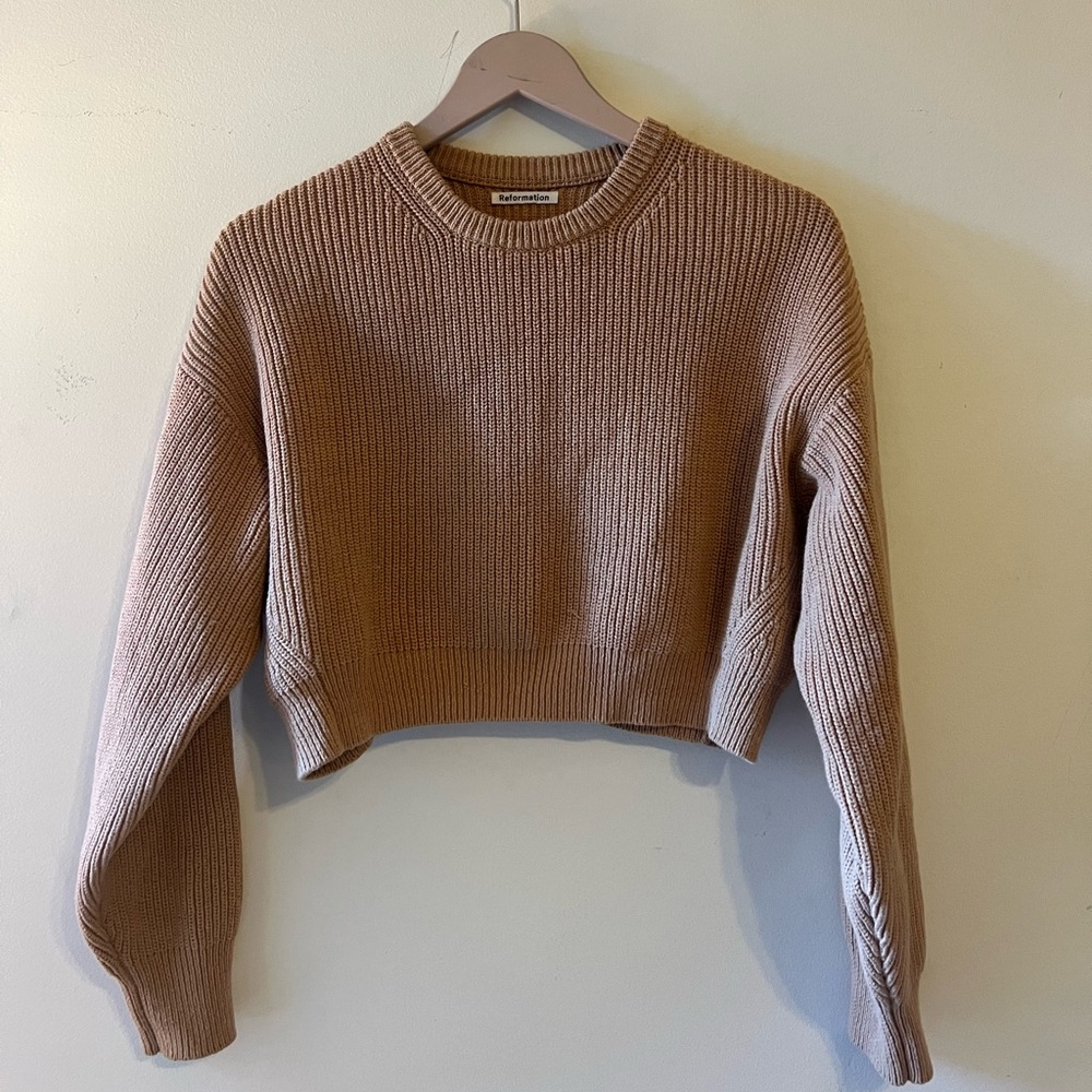 Cropped tan knitted Reformation sweater